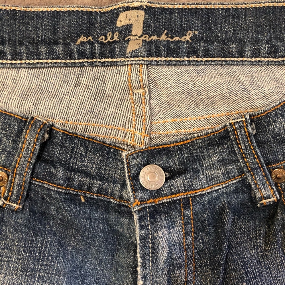 Women’s 7 For All Mankind Rhinestone Pocket Jeans! - Picture 6 of 8